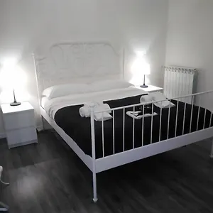 Del Toscano Nocleg ze śniadaniem Katania
