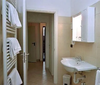 Hotel Engadina Como 3*,  Italië